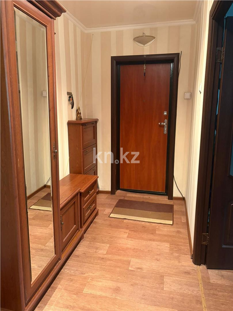 Продажа 3-комнатной квартиры, 65 м² в Караганде - фото 12