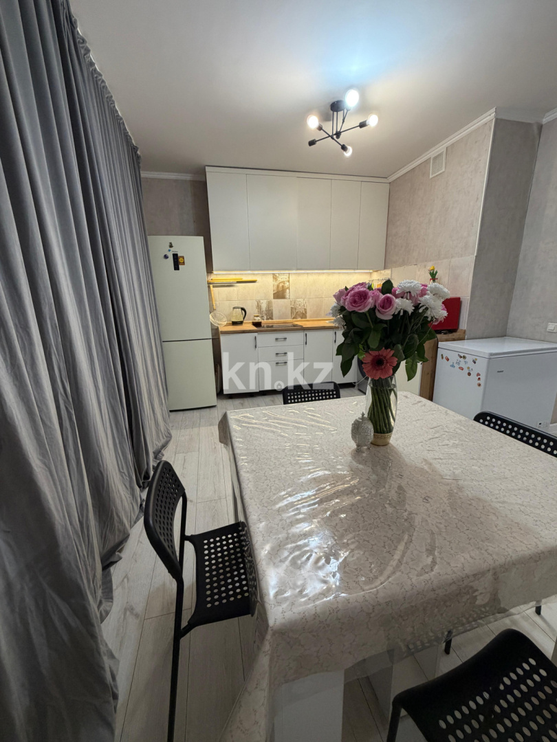 Аренда 2-комнатной квартиры, 50 м² в Астане