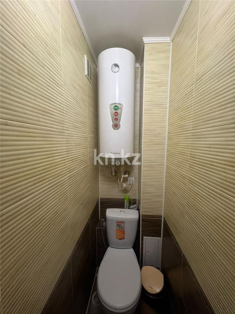 Продажа 3-комнатной квартиры, 62 м², пр. Республики, дом  28 в Караганде - фото 11