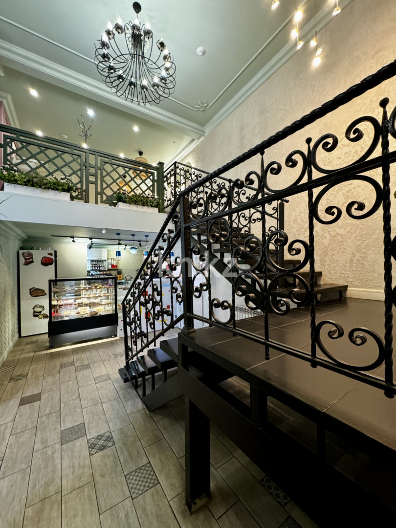 Продажа , 300 м², ул. Чкалова в Караганде - фото 4