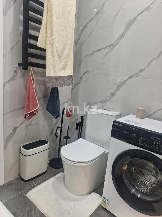 Продажа 1-комнатной квартиры, 37 м², ул. Нажимеденова, дом  39 в Астане - фото 6