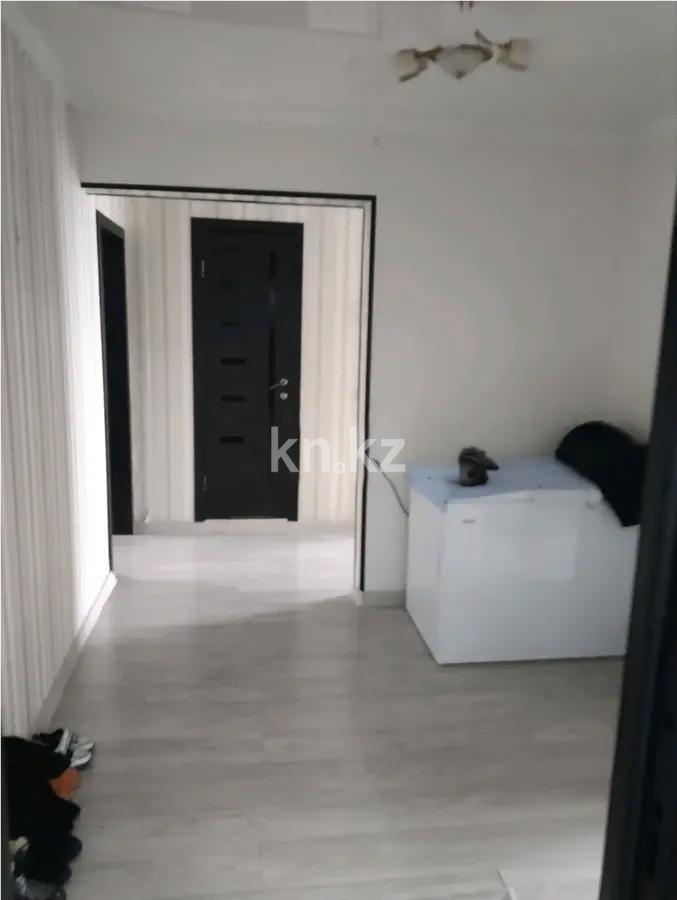 Продажа 3-комнатной квартиры, 65 м², мкр. Голубые Пруды, дом  4 в Караганде - фото 5