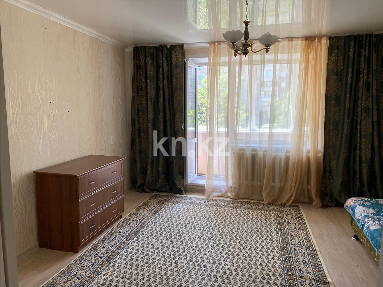 Продажа 1-комнатной квартиры, 42 м², мкр-н Степной-4 в Караганде