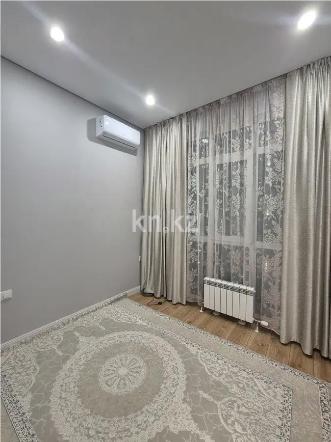 Продажа 2-комнатной квартиры, 40 м², ул. Жандосова, дом  108/1 в Алматы - фото 2