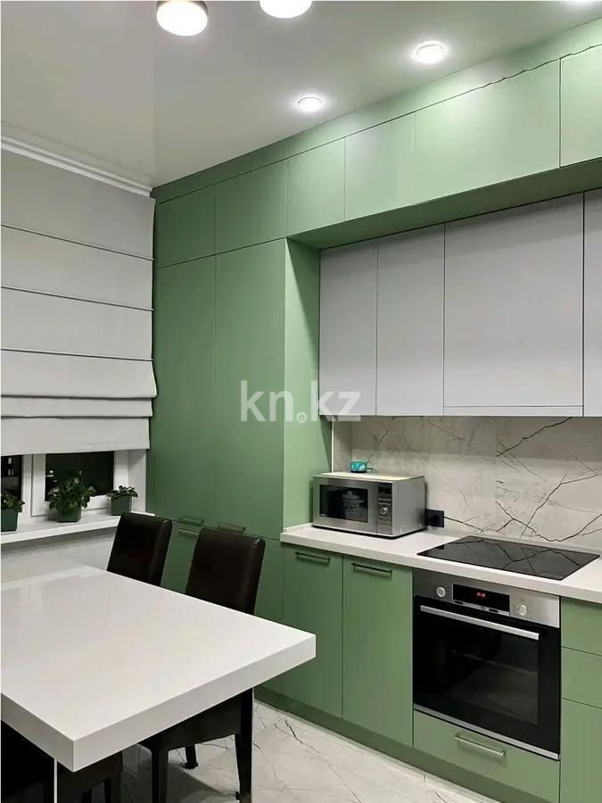 Продажа 4-комнатной квартиры, 92 м², ул. Туркестан, дом  28 в Астане - фото 3