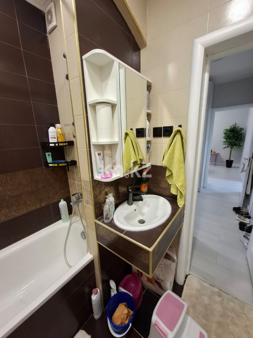 Продажа 1-комнатной квартиры, 42 м² в Алматы - фото 16