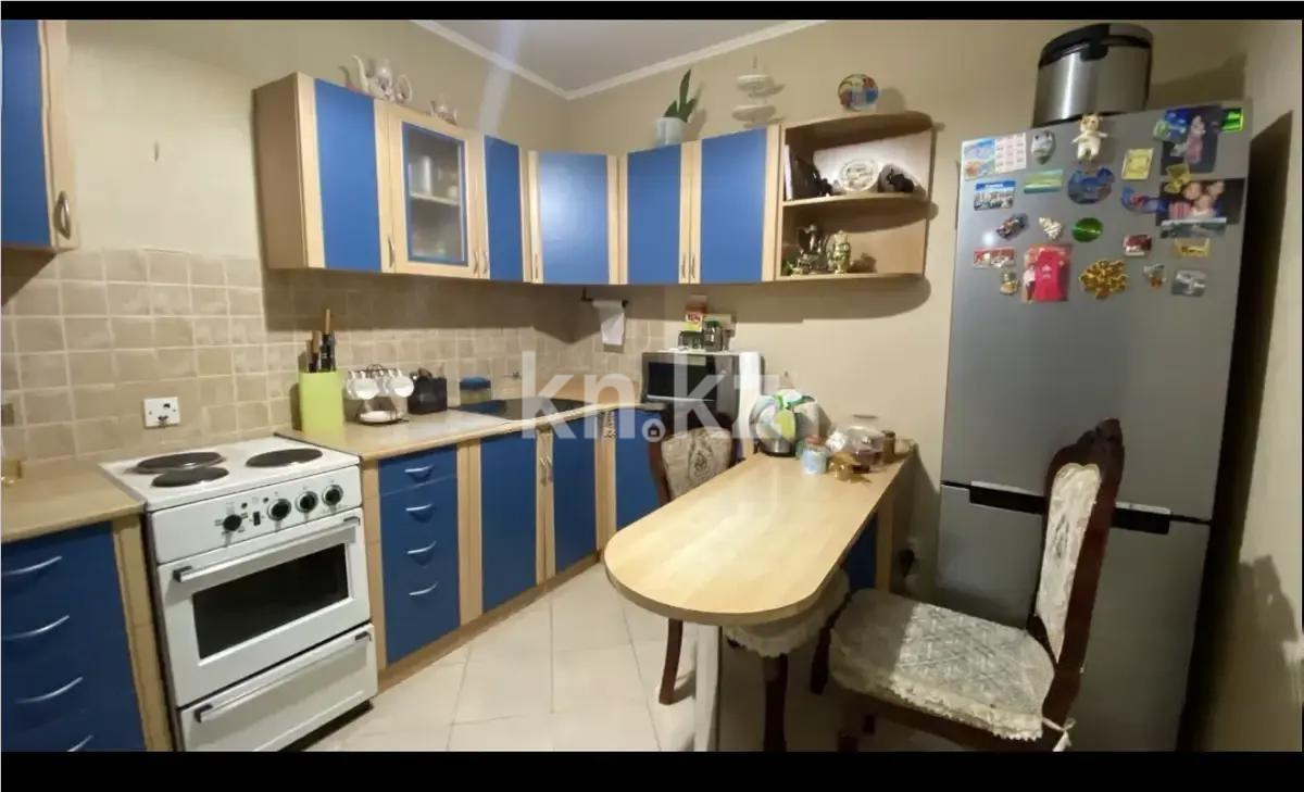 Продажа 3-комнатной квартиры, 71 м², мкр-н Степной-1, дом  1 в Караганде - фото 3