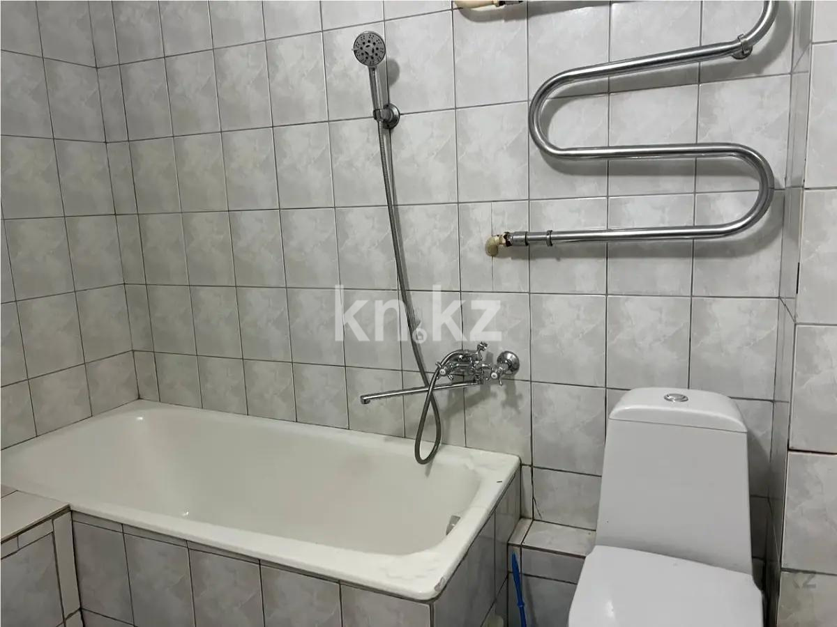 Продажа 2-комнатной квартиры, 47 м², ул. Тургута Озала, дом  57 в Алматы - фото 4