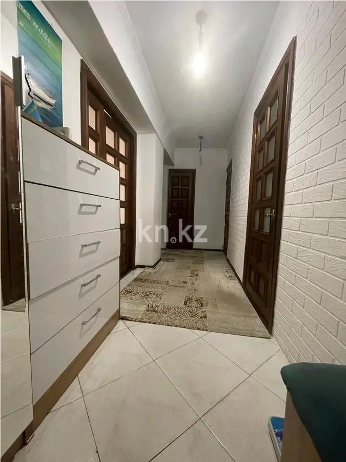 Продажа 3-комнатной квартиры, 70.5 м², ул. Валиханова, дом  32 в Алматы - фото 5