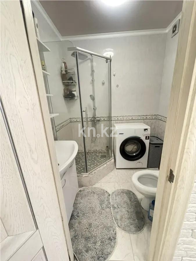 Продажа 2-комнатной квартиры, 56.4 м², мкр-н Аксай-5, дом  25 в Алматы