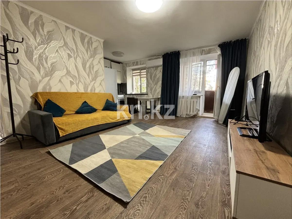 Продажа 2-комнатной квартиры, 42 м², ул. Толе би, дом  104 в Алматы