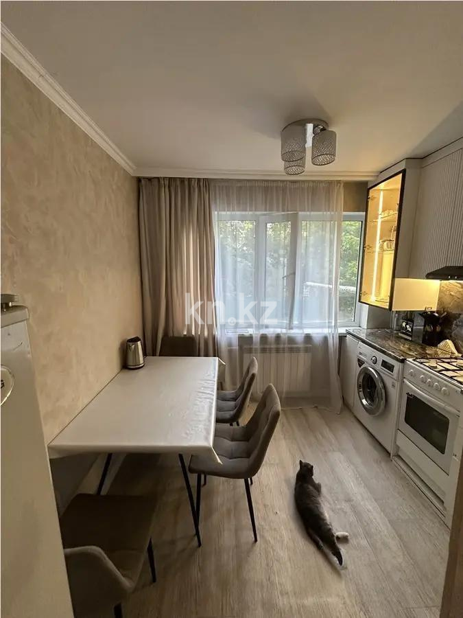Продажа 1-комнатной квартиры, 34 м², пр. Строителей, дом  1 в Караганде - фото 2