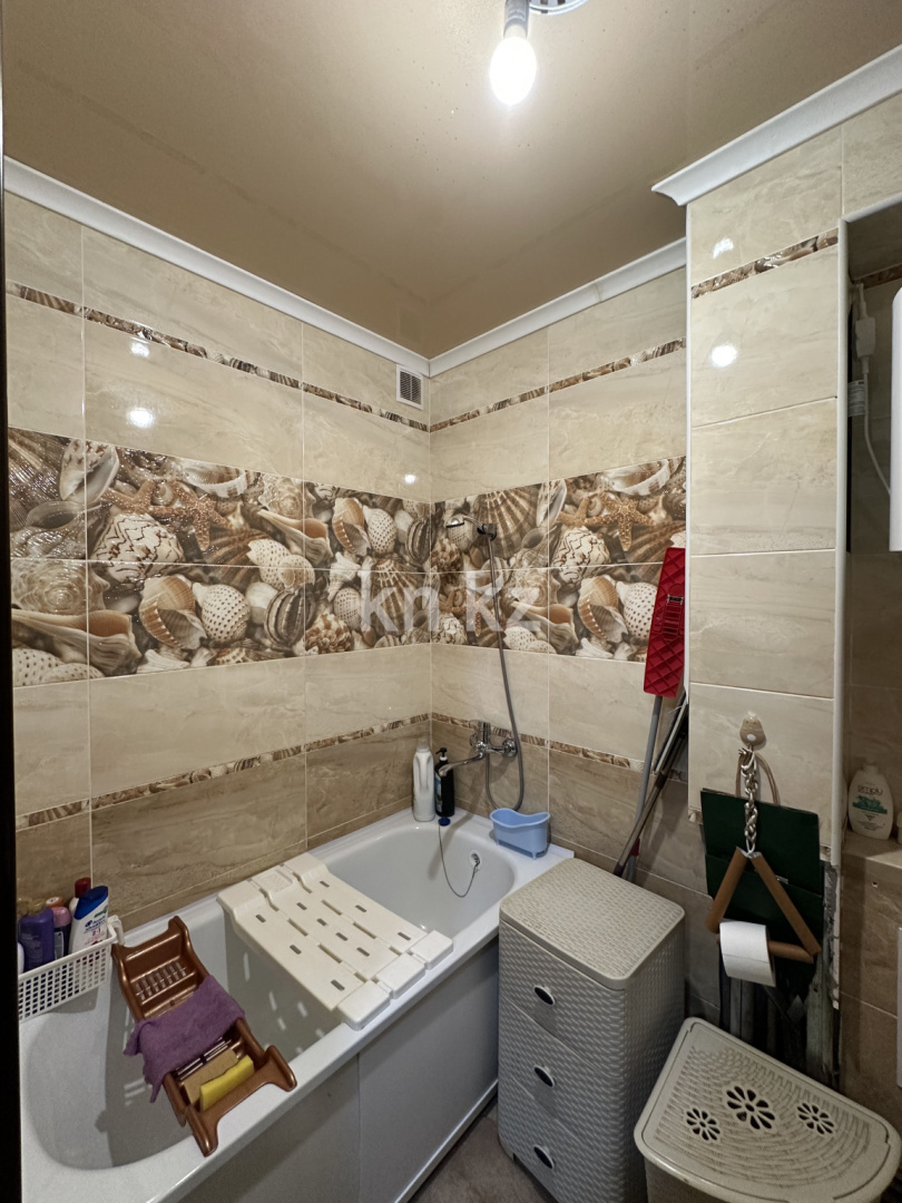 Продажа 3-комнатной квартиры, 61.8 м² в Караганде - фото 16