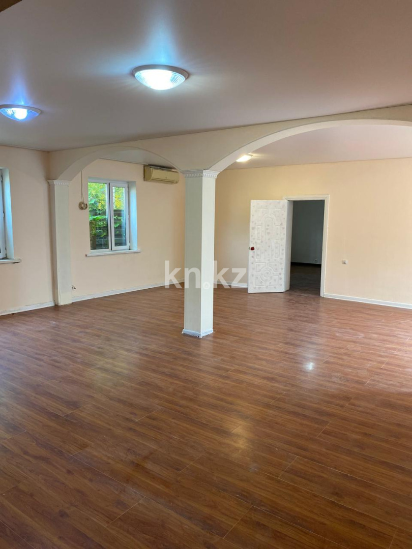 Аренда 5-комнатного дома, 240 м², пр. Кабанбай батыра в Астане - фото 12