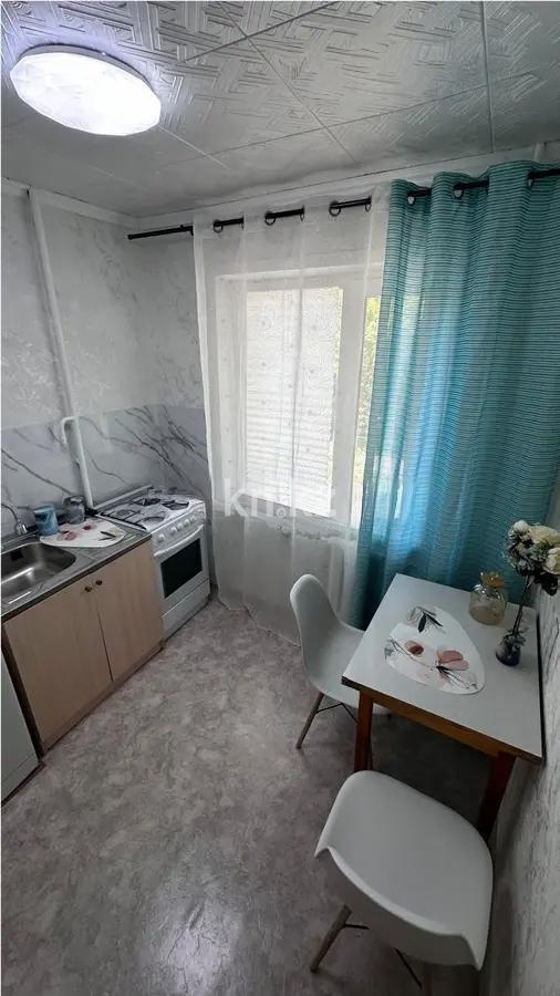 Продажа 2-комнатной квартиры, 45 м², мкр-н 22, дом  5 в Караганде - фото 3