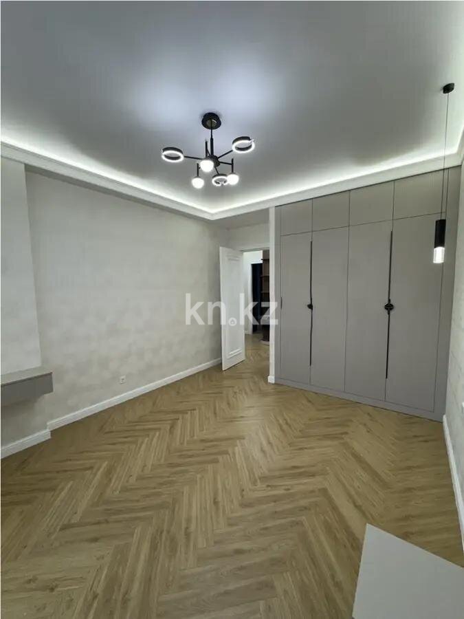 Продажа 3-комнатной квартиры, 63.8 м² в Астане