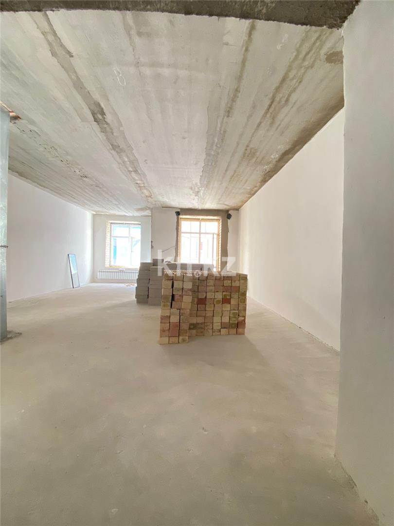 Продажа 2-комнатной квартиры, 57 м², ул. Ашимова в Караганде - фото 3