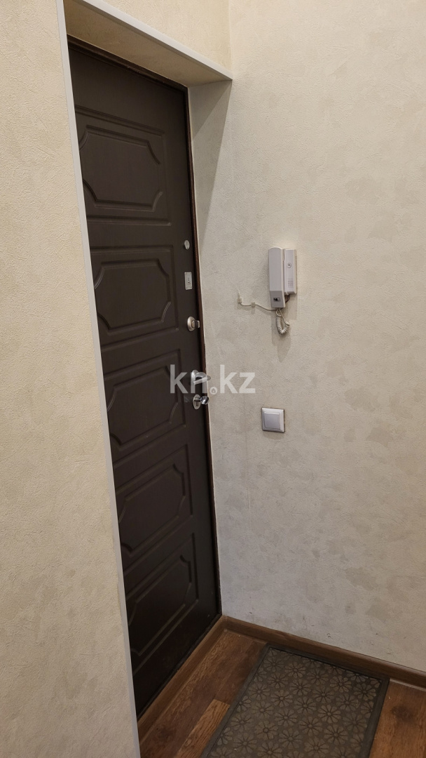 Продажа 1-комнатной квартиры, 41.3 м², ул. Абая, дом  7 в Караганде - фото 9