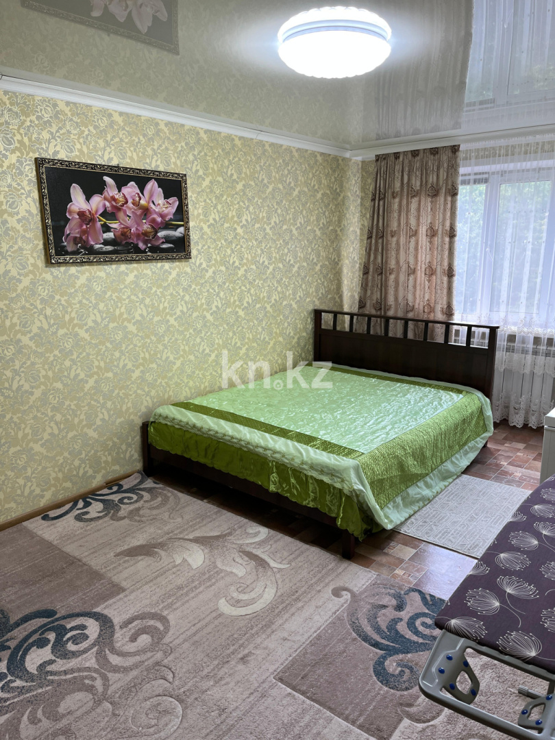 Продажа 3-комнатной квартиры, 62 м², пр. Республики, дом  38 в Караганде