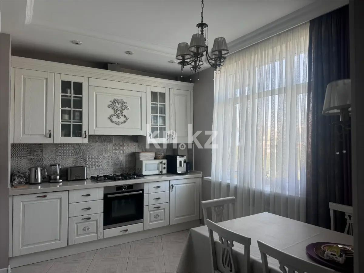 Продажа 4-комнатной квартиры, 172 м² в Алматы