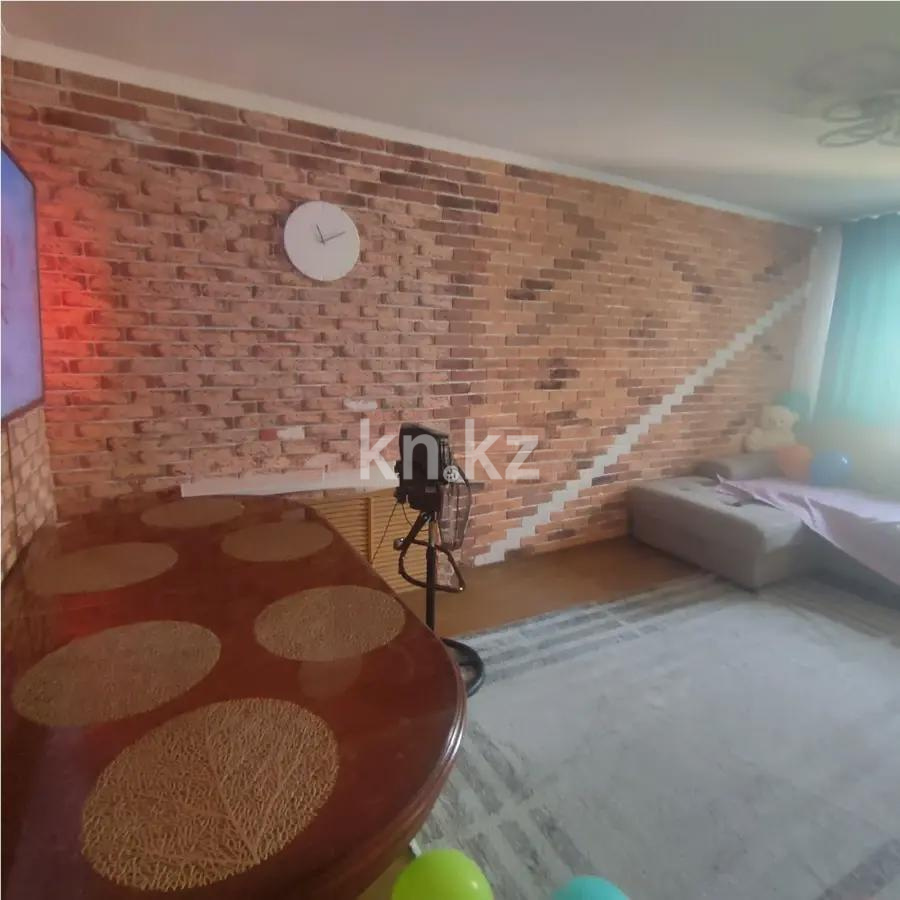 Продажа 3-комнатной квартиры, 68 м², ул. Ибрагимова, дом  8 в Алматы