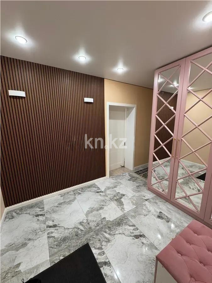 Продажа 2-комнатной квартиры, 80 м², ул. Навои, дом  39 в Алматы - фото 2