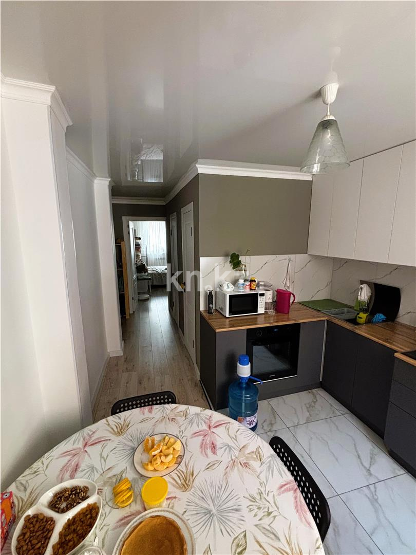 Продажа 2-комнатной квартиры, 59 м², ул. Ермекова в Караганде - фото 10