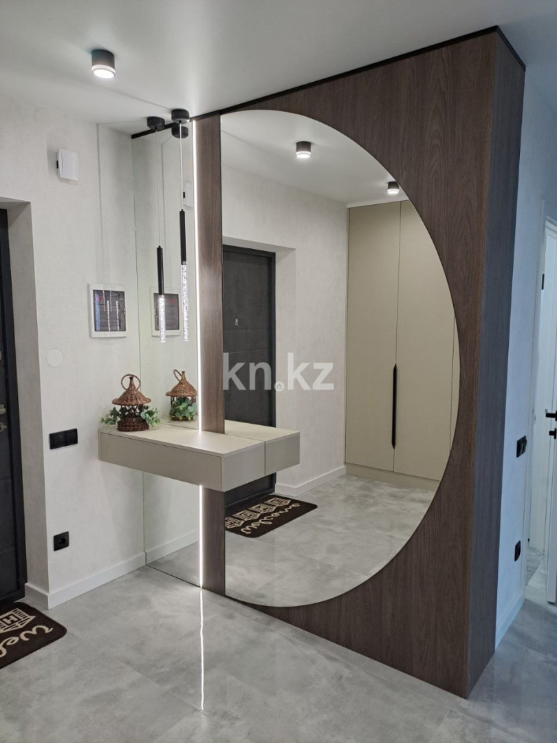 Аренда 1-комнатной квартиры, 42 м² в Астане