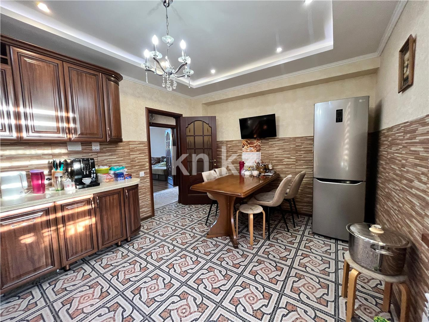 Продажа 5-комнатного дома, 300 м² в Караганде - фото 6