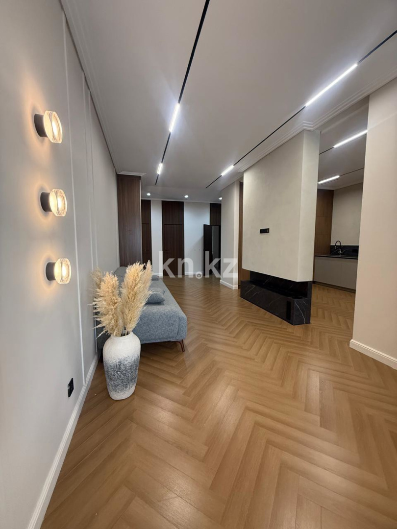 Продажа 4-комнатной квартиры, 111.6 м² в Алматы