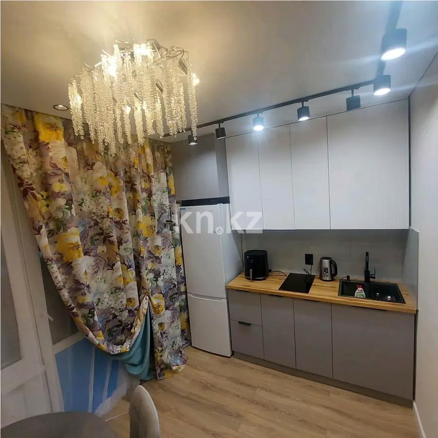 Продажа 1-комнатной квартиры, 35 м², ул. Е-652, дом  18 в Астане - фото 2