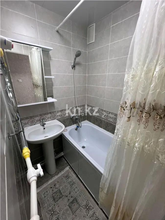 Продажа 2-комнатной квартиры, 45 м², ул. Язева, дом  19 в Караганде - фото 5