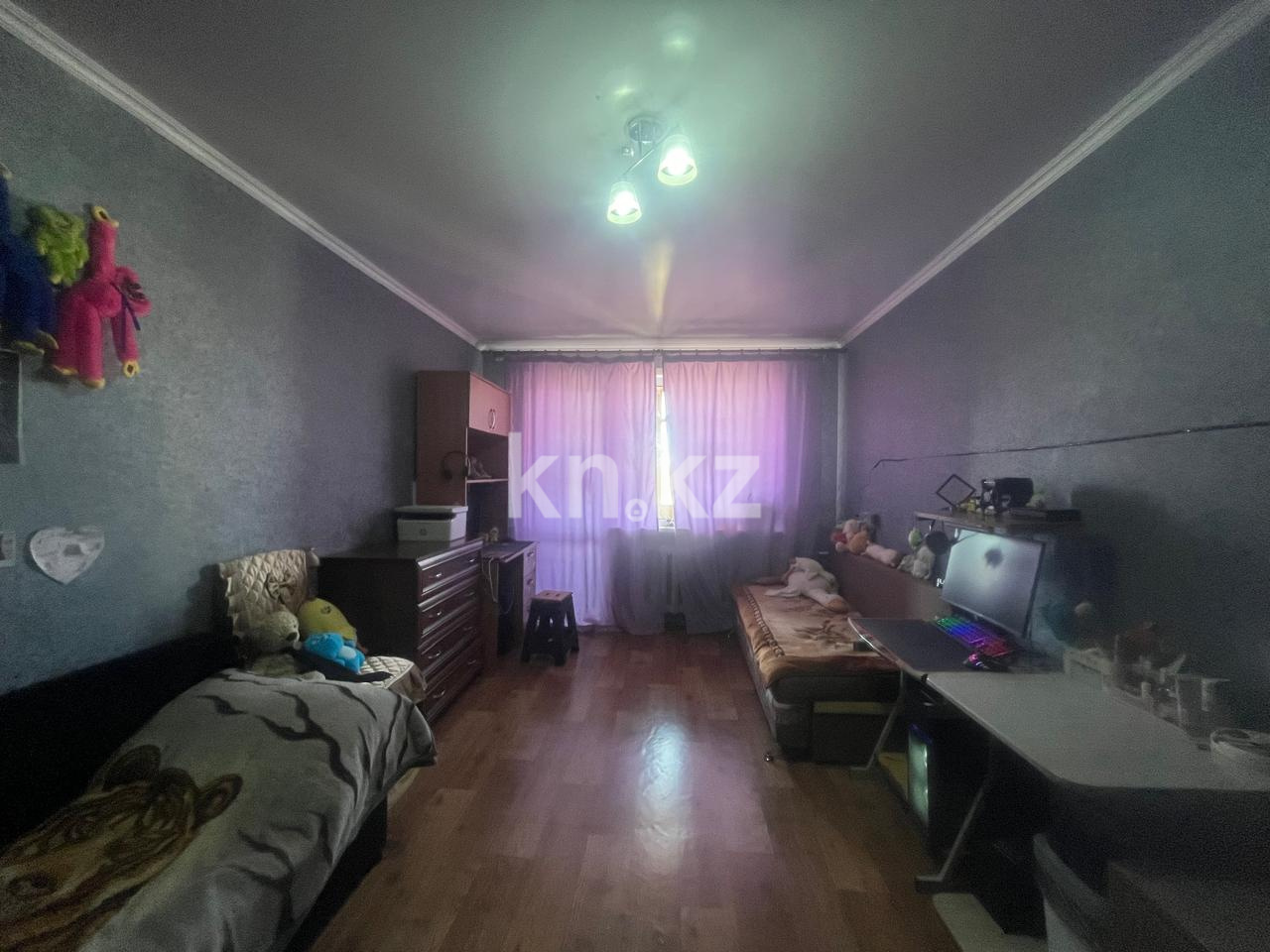 Продажа 3-комнатной квартиры, 63 м², ул. Муканова, дом  6/3 в Караганде - фото 2