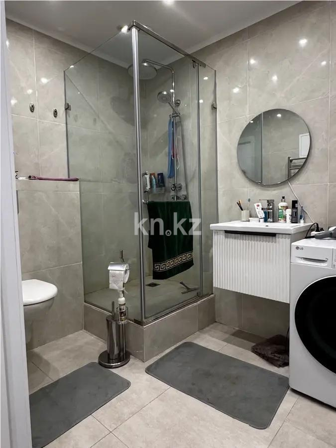 Продажа 2-комнатной квартиры, 100 м², ул. Достык, дом  5/1 в Астане - фото 4