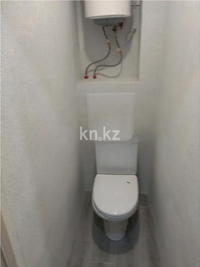 Продажа 2-комнатной квартиры, 47 м², 3 мкр-н, дом  40 в Абае - фото 4