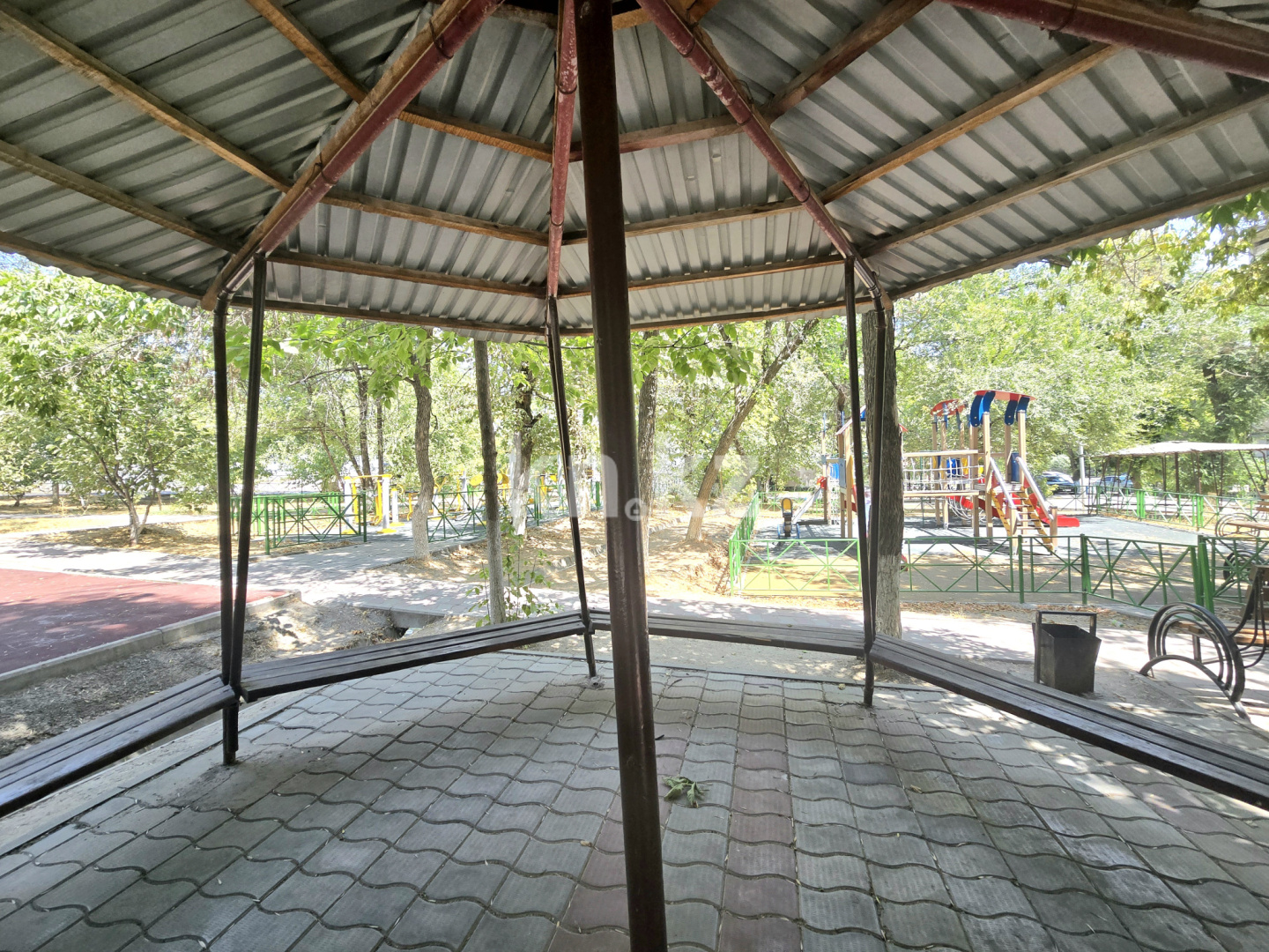 Продажа 2-комнатной квартиры, 62 м², 15-й микрлоайон, дом  14 в Шымкенте - фото 5