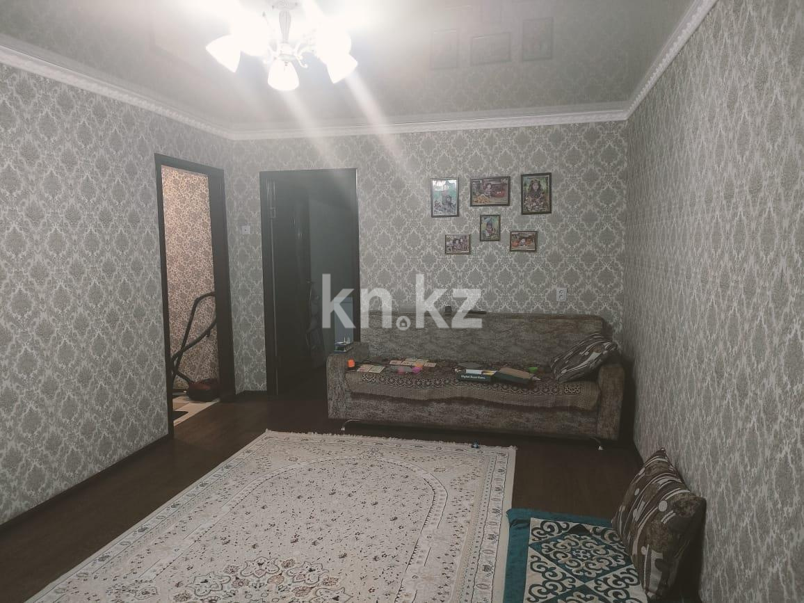 Продажа 3-комнатной квартиры, 60 м², ул. Жекибаева в Караганде - фото 3