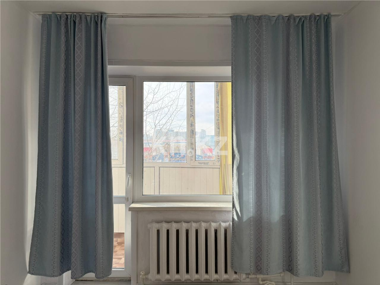 Продажа 3-комнатной квартиры, 74 м², пр. Шахтеров в Караганде - фото 4