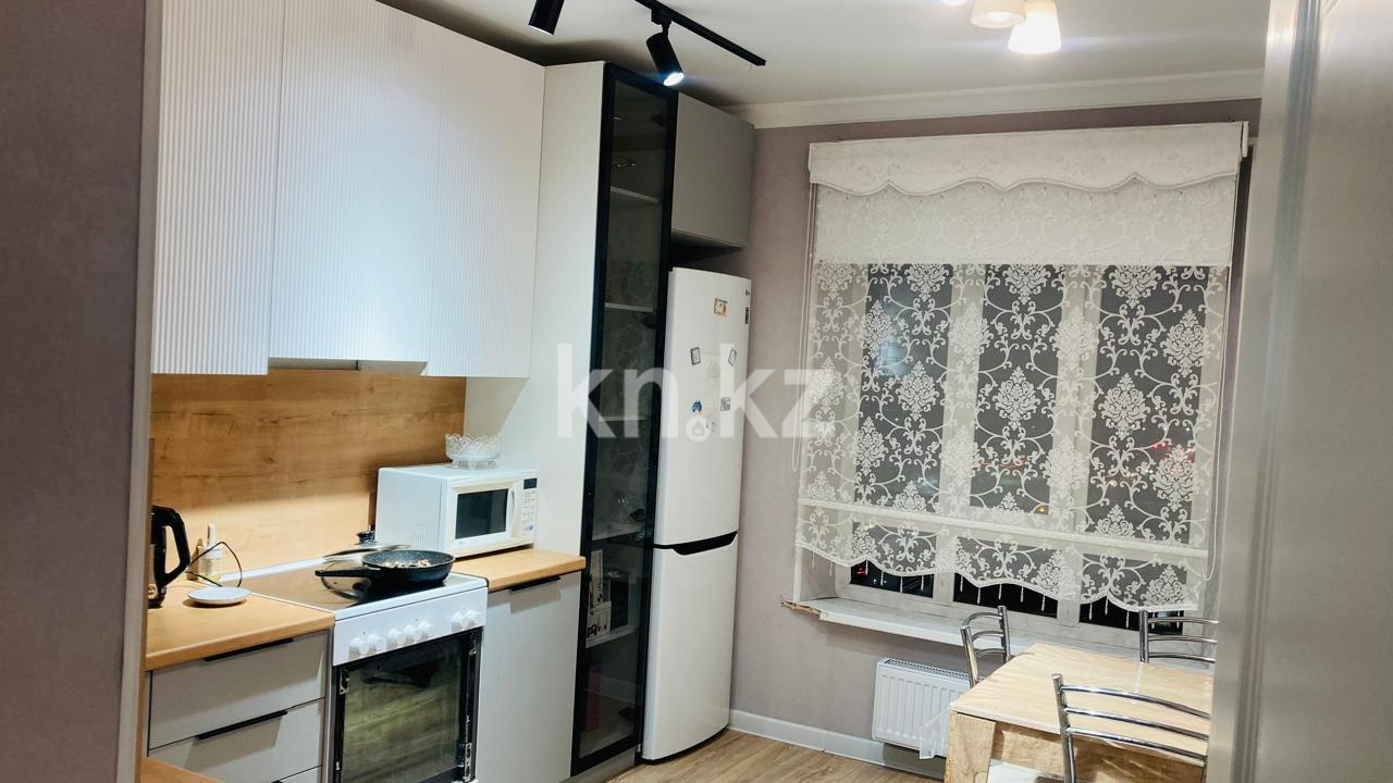 Продажа 3-комнатной квартиры, 84 м², ул. Сатыбалдина в Караганде - фото 8