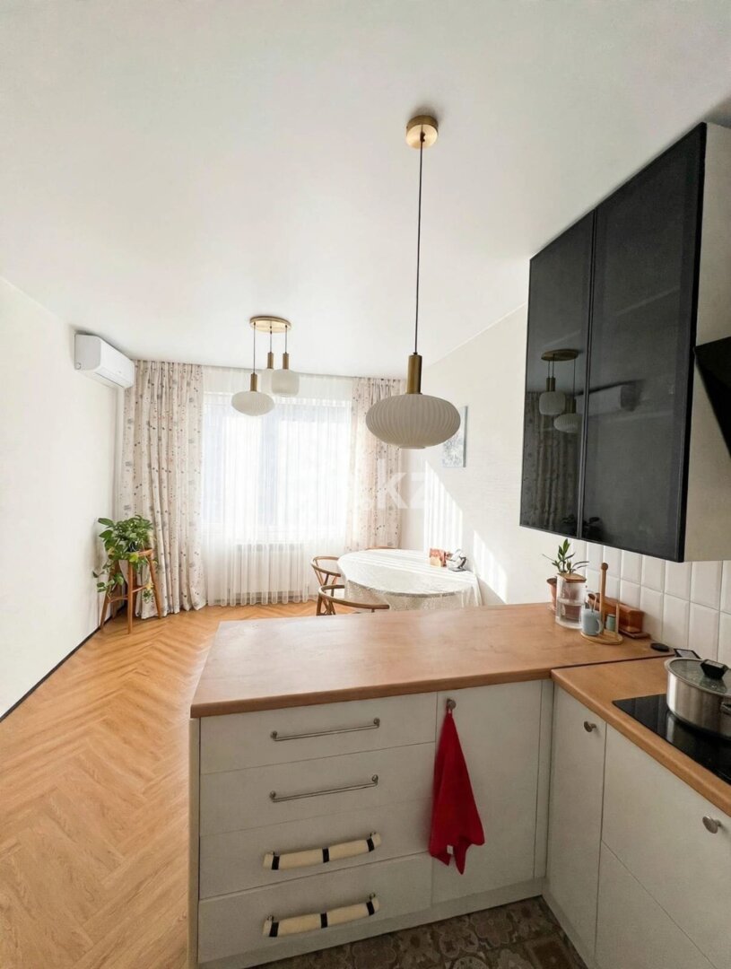 Продажа 2-комнатной квартиры, 67 м² в Алматы - фото 13
