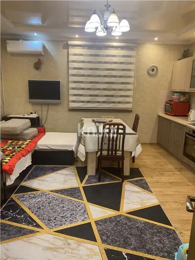 Продажа 2-комнатной квартиры, 85.5 м², ул. Толе би, дом  273/7 в Алматы - фото 3