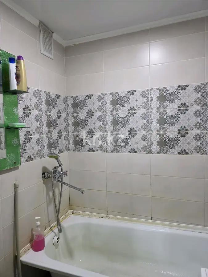 Продажа 3-комнатной квартиры, 65 м², ул. 70 квартал, дом  2 в Темиртау - фото 4