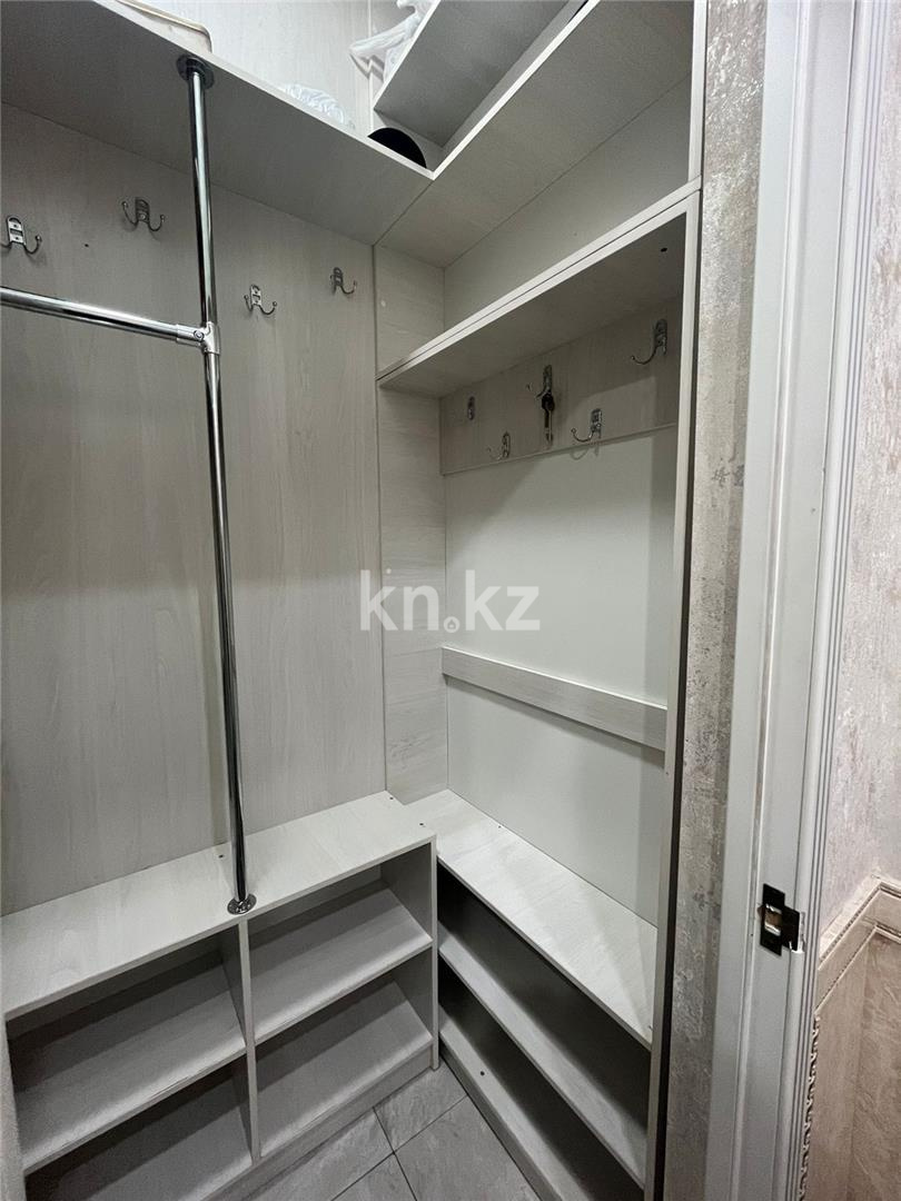 Продажа 6-комнатной квартиры, 154 м², ул. 3-я, дом  1 в Караганде - фото 15