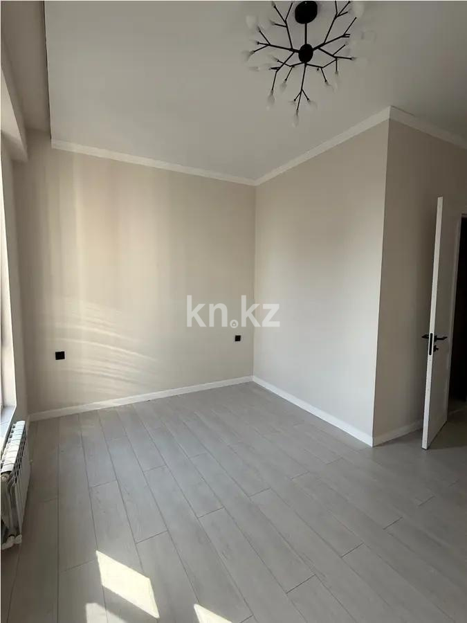 Продажа 3-комнатной квартиры, 80 м², пр. Абая, дом  164 в Алматы - фото 2