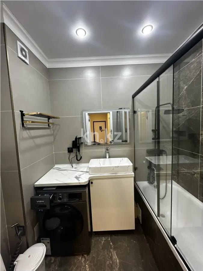 Продажа 1-комнатной квартиры, 46.7 м², ул. Омарова, дом  1 в Алматы - фото 3