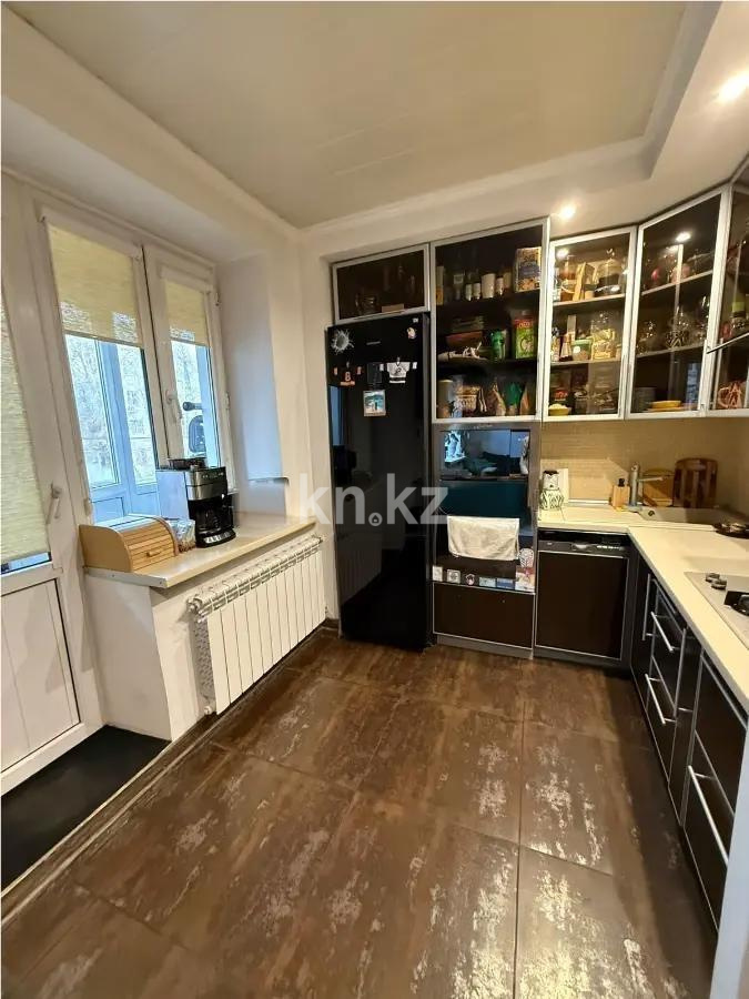 Продажа 2-комнатной квартиры, 52 м², ул. Жандосова, дом  69Б в Алматы - фото 3