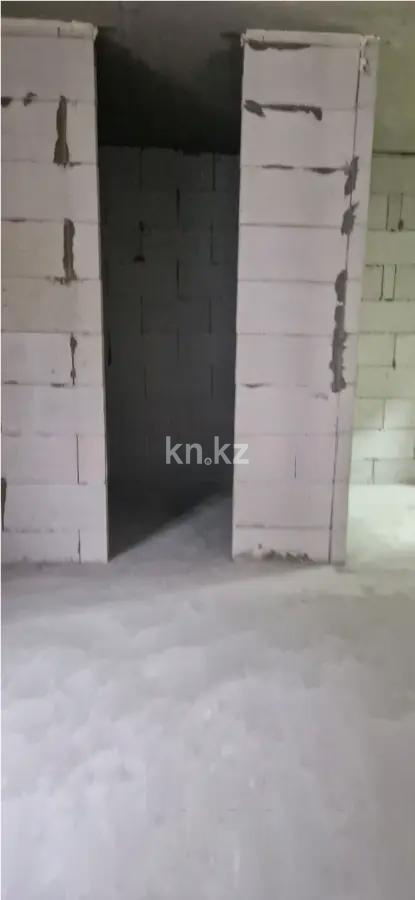 Продажа 1-комнатной квартиры, 33 м², ул. Байтурсынова, дом  16 стр в Астане - фото 2