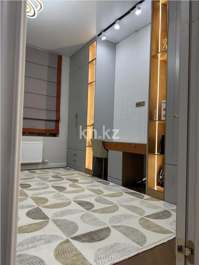 Продажа 3-комнатной квартиры, 73.3 м² в Астане - фото 3