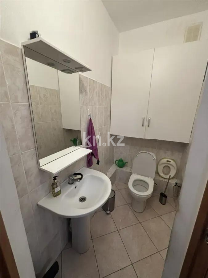 Продажа 2-комнатной квартиры, 69 м², ул. Омарова, дом  13 в Астане - фото 6