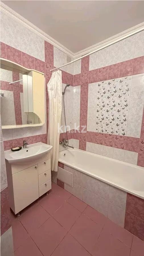 Продажа 2-комнатной квартиры, 68 м² в Караганде - фото 5